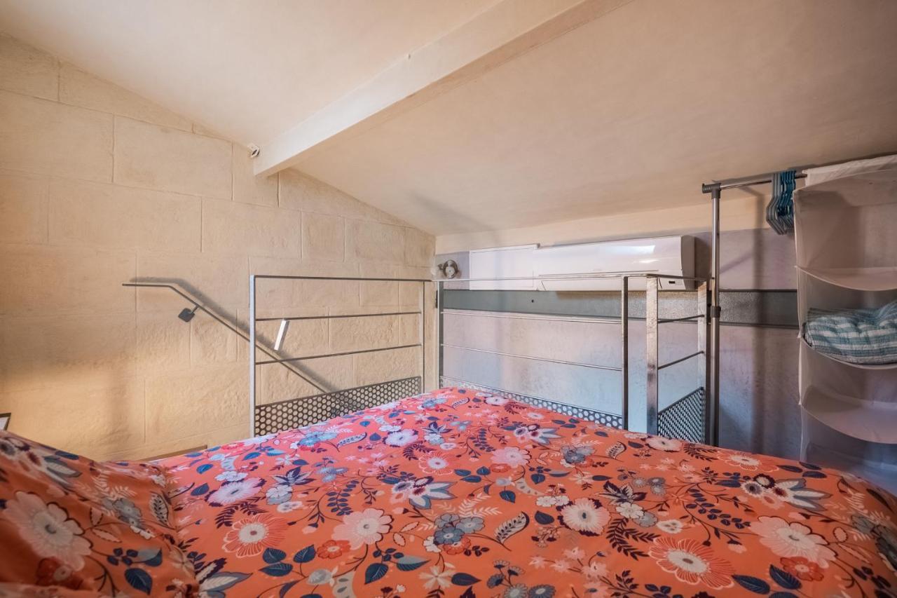 Studio En Duplex-Aircon-Terrasse-Parking-Calme بوردو المظهر الخارجي الصورة