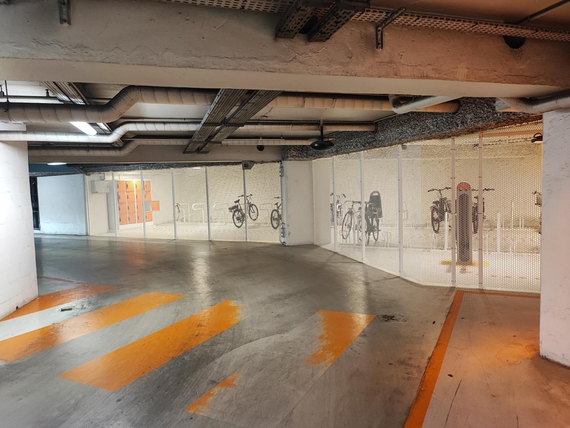 Studio En Duplex-Aircon-Terrasse-Parking-Calme بوردو المظهر الخارجي الصورة